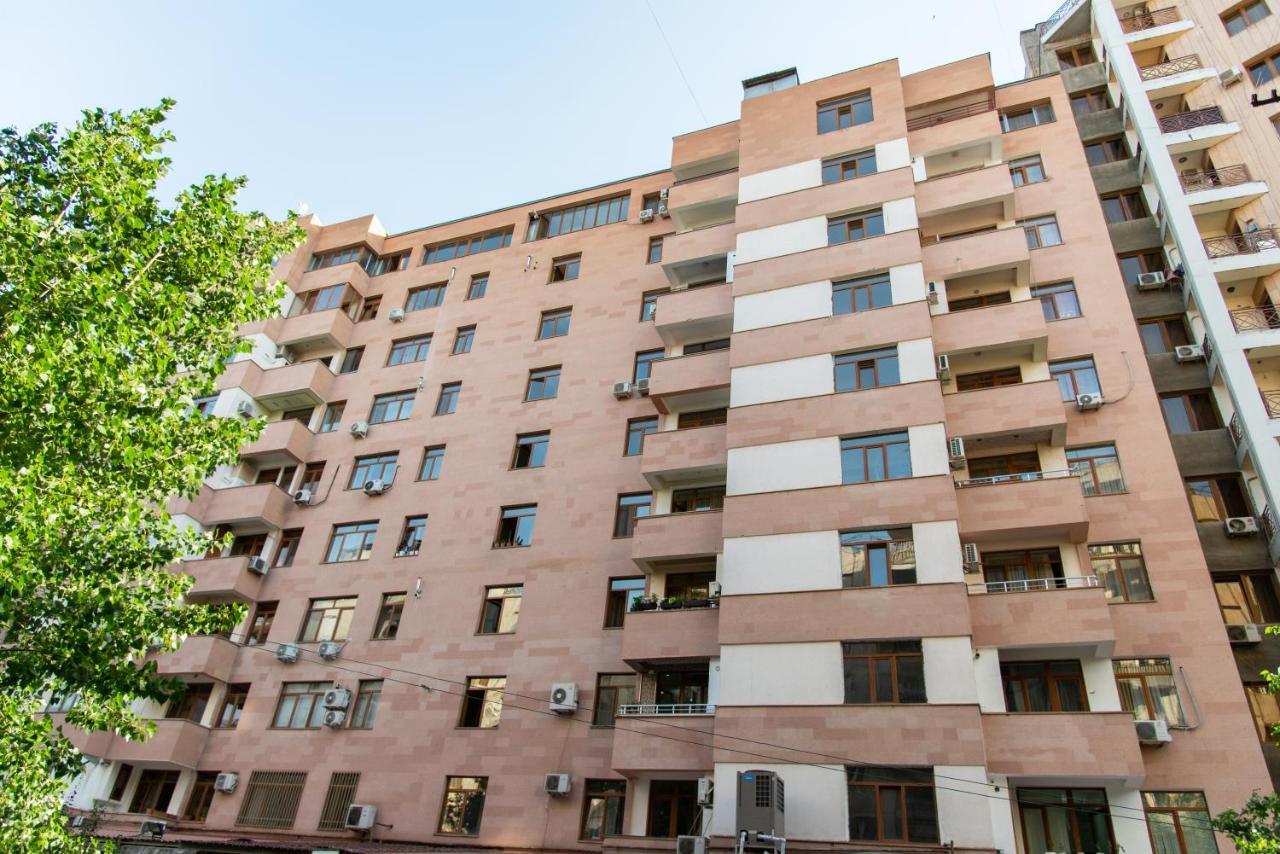 Umba Apartment N6 - New Building Erevan Exterior foto